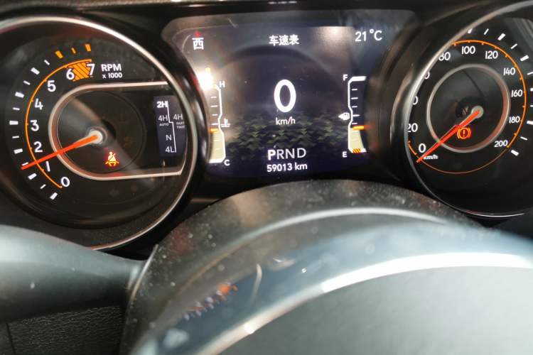 Used Jeep Wrangler 2021 2.0T Sahara Four-Door Edition Odometer Close Up