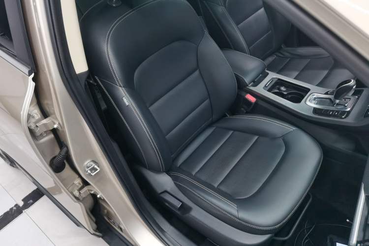 Used Geely Auto Emgrand GS 2016 Sport Edition 1.8L Automatic LingShang Model
