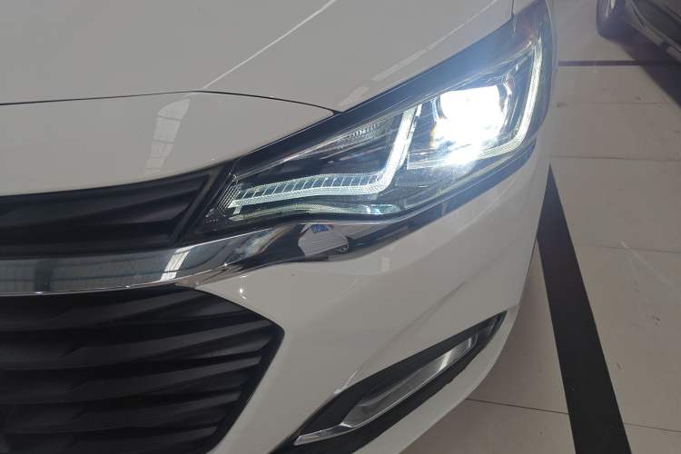 Used Chevrolet Monza 2022 320 Automatic Enjoyment Sunroof Version
