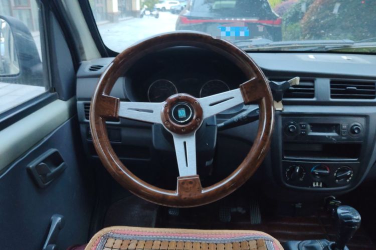 Used Wuling Zhiguang 2015 1.2L S Practical Model LSI Steering Wheel