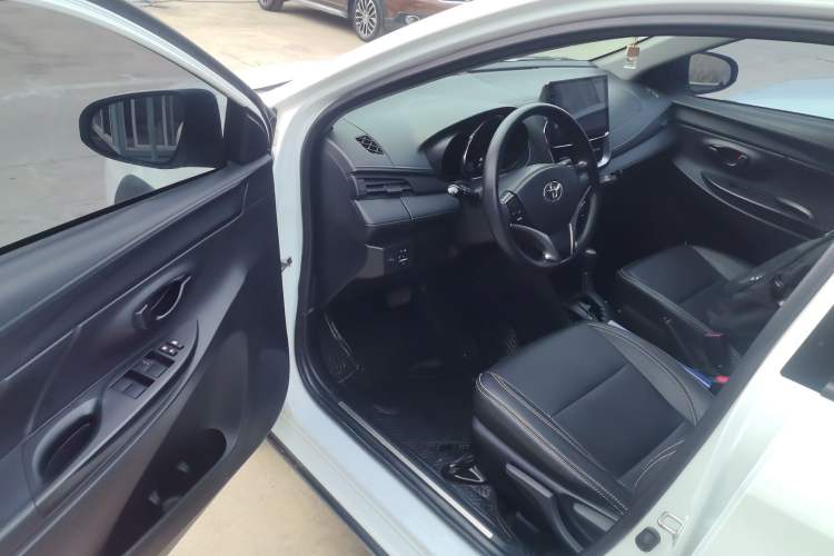 Used Toyota YARiS L Zhi Xuan 2022 X-Trail 1.5L CVT Leading PLUS Edition
