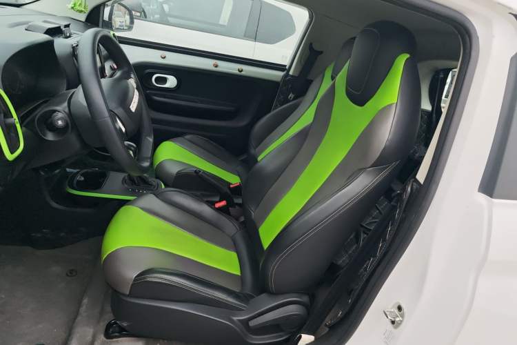 Used Roewe Clever 2021 302km All-Round Version
