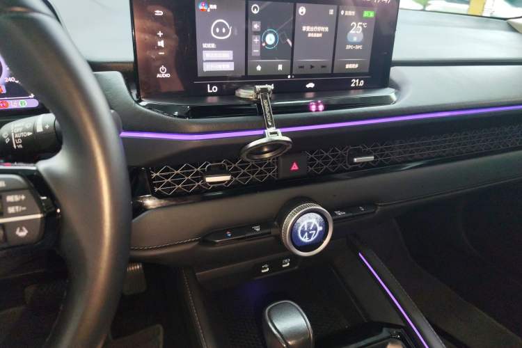 Used Honda Accord 2023 260TURBO Excellence Edition Audio And AC Panel