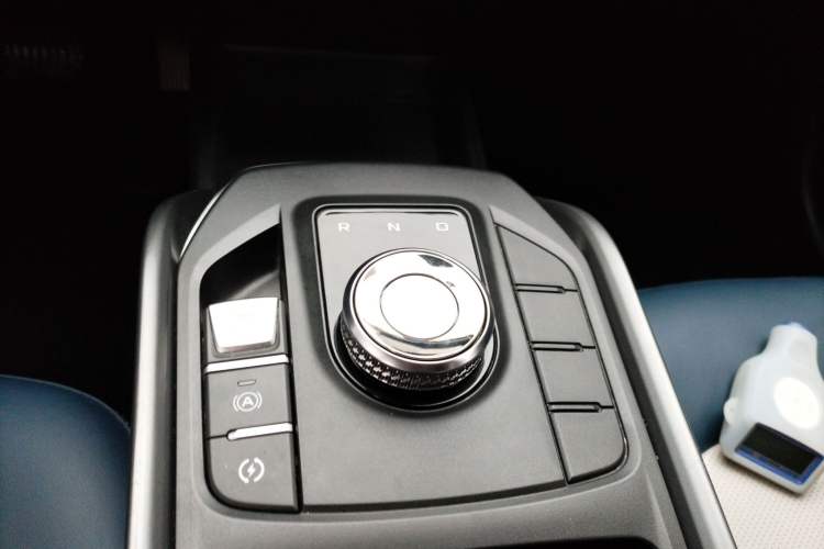 Used Livan Maple 60s 2022 Easy-Drive Version Lithium Iron Phosphate