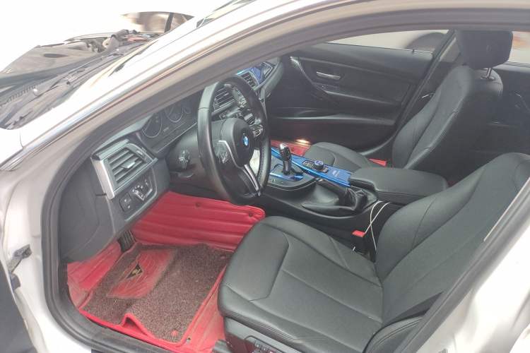 Used BMW 3 Series 2017 320Li Fashion Model
