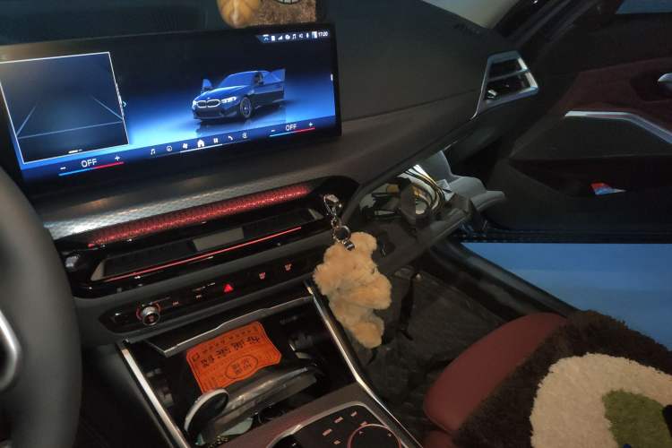 Used BMW 3 Series 2025 330Li M Sport Shadowline Package
