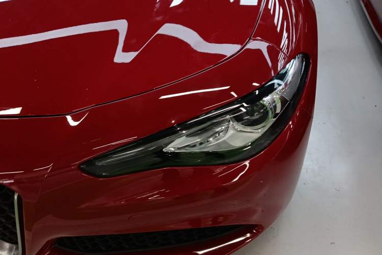 Used Alfa Romeo Giulia 2017 2.0T 200HP Luxury Edition