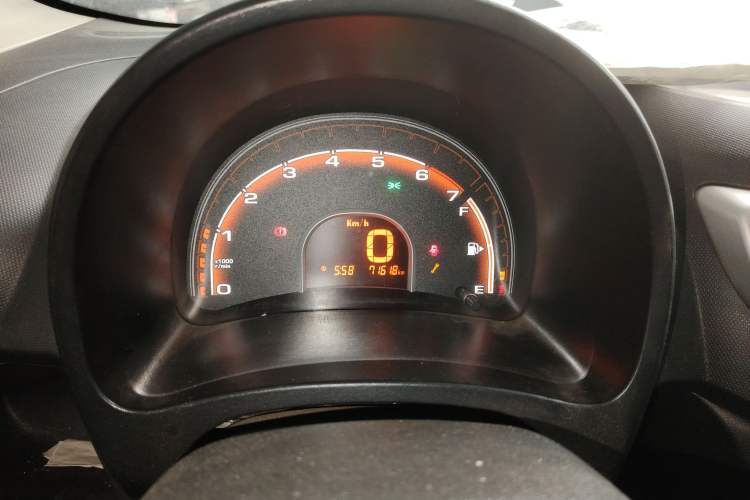 Used Chery QQ 2013 1.0L Manual Happy Edition