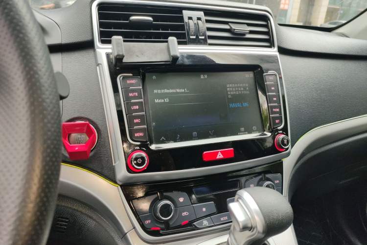 Used Haval M6 2019 1.5T DCT Two-Wheel Drive Elite Version China VI Standard Audio And AC Panel