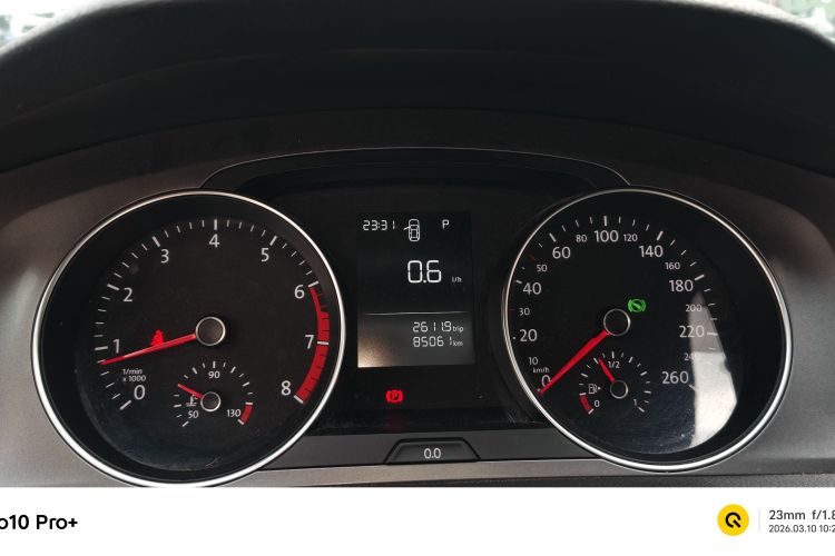 Used Volkswagen Golf 2016 1.6L Automatic Fashion Model
