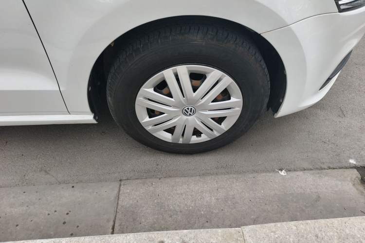 Used Volkswagen Polo 2018 1.5L Automatic Advanced Driving Model Right Front Wheel Hub