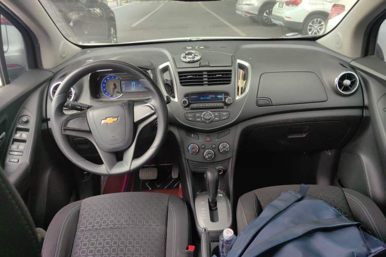 Used Chevrolet Trax 2016 1.4T Automatic Two-Wheel Drive Comfort Version with Sunroof