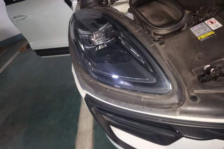 Used Porsche Macan 2023 Macan 2.0T