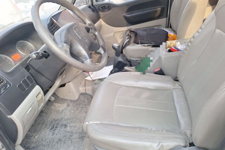 Used FORTHING Lingzhi 2015 M3 1.6L 7-Seater Comfort Model