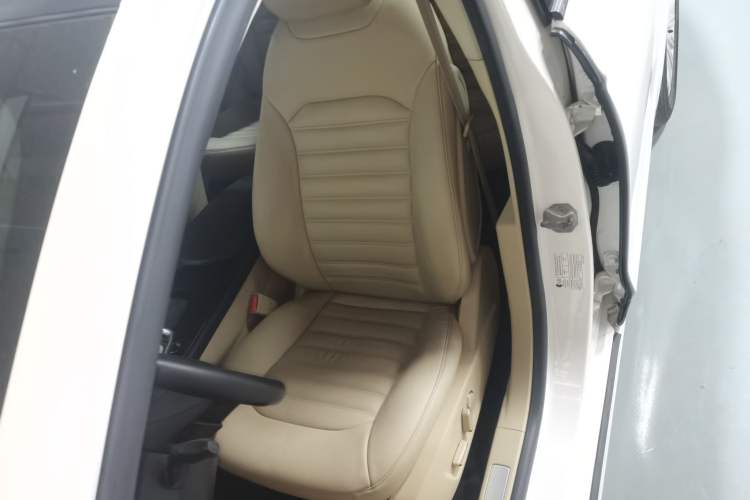 Used Ford Mondeo 2013 2.0L GTDi 200 Fashion Edition