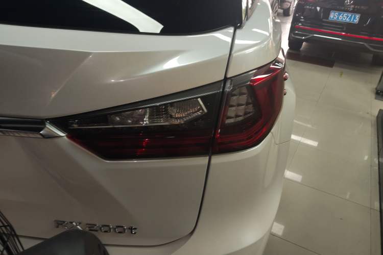 Used Lexus RX 2016 300 4x4 Elegant Edition China V-standard
