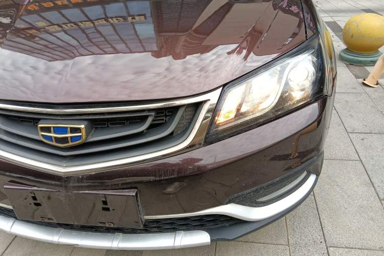 Used Geely Auto Emgrand 2017 Hatchback RS Million Edition 1.5L CVT Upward Version
