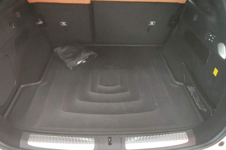 Used XPeng G9 2024 702 Max Trunk