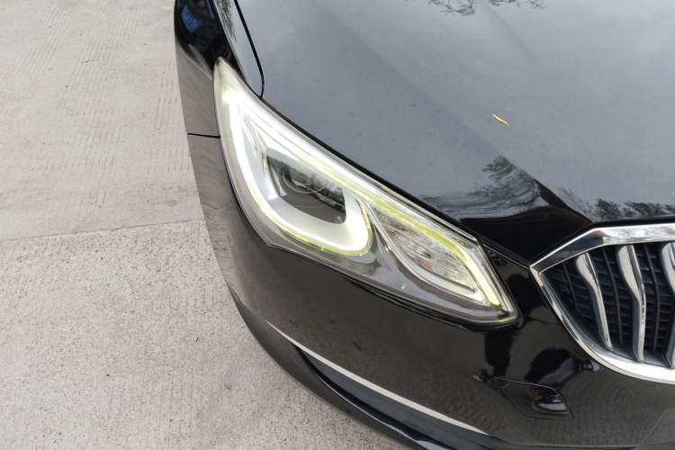 Used Buick GT 2015 15N Manual Elite Edition Right Front Headlight