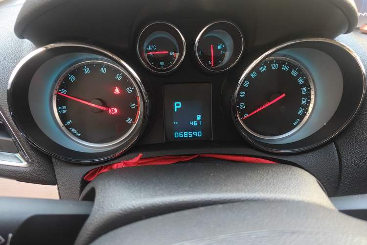 Used Buick Encore 2015 1.4T Automatic Two-Wheel Drive Urban Leading Model
