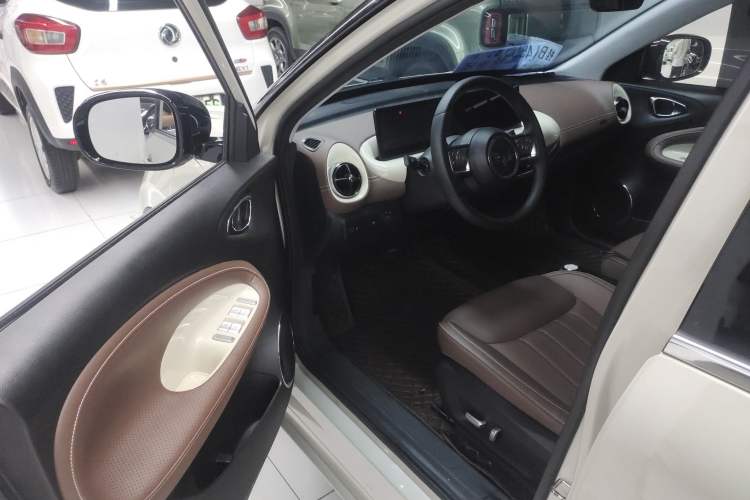 Used Wuling Bingo 2023 410 km Lingxi Deluxe Edition