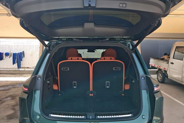 Used Li Auto L9 2022 Max model