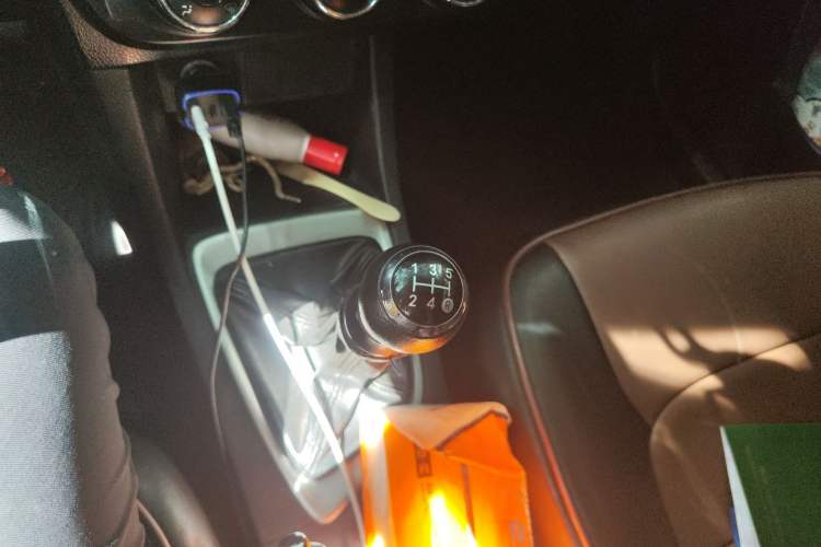 Used Toyota Levin 2014 1.6G Manual Elite Edition Gear Lever