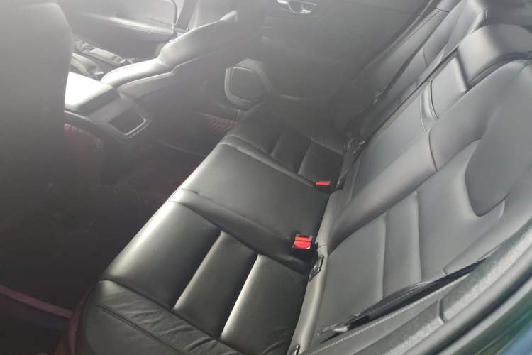 Used Volvo S60 2020 T4 Zhiyi Luxury Edition