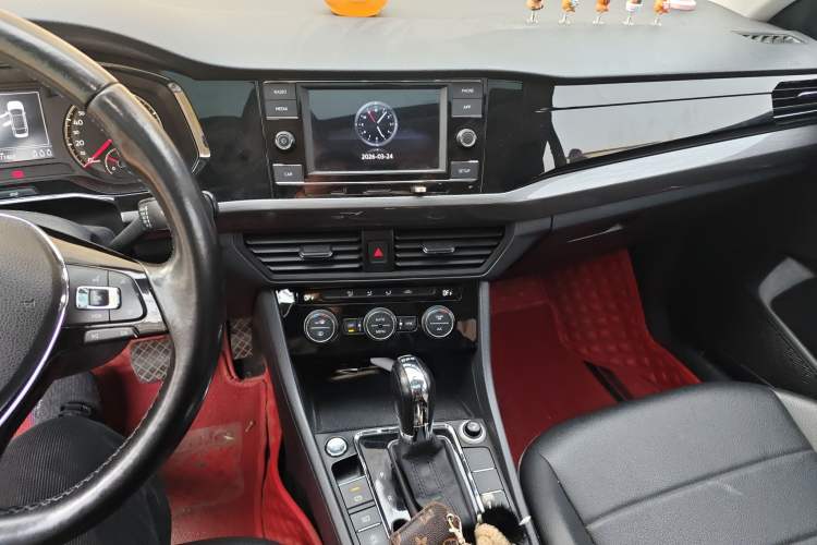 Used Volkswagen Bora 2019 Revised Version 280TSI DSG Elite Edition China VI Standard Audio And AC Panel