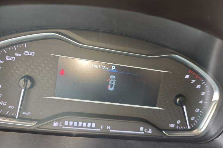 Used SAIC MAXUS G10 2022 2.0T Automatic Elite Edition Gasoline 9-Seater
