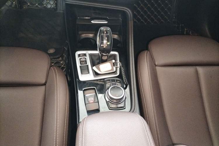 Used BMW 1 Series 2023 120i M Sport Night Edition Gear Lever