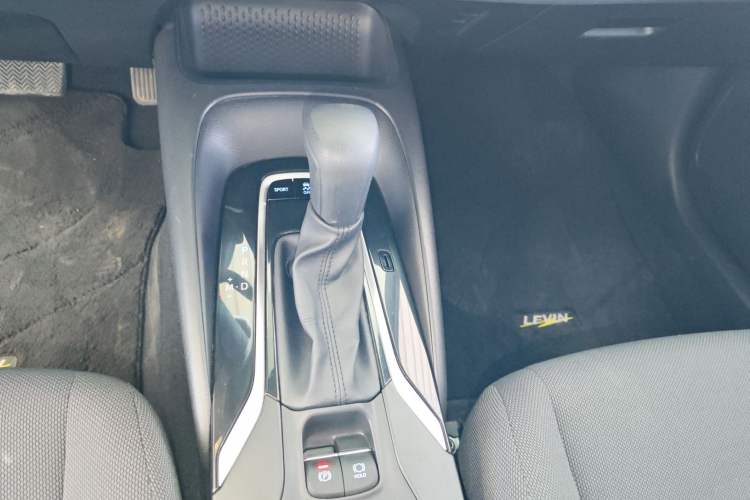 Used Toyota Levin 2021 185T CVT Luxury Edition Gear Lever