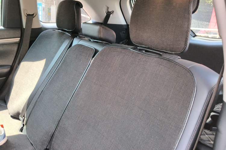 Used Toyota Highlander 2018 2.0T Four-Wheel Drive Supreme Edition 7-Seater China VI Left Rear Seat