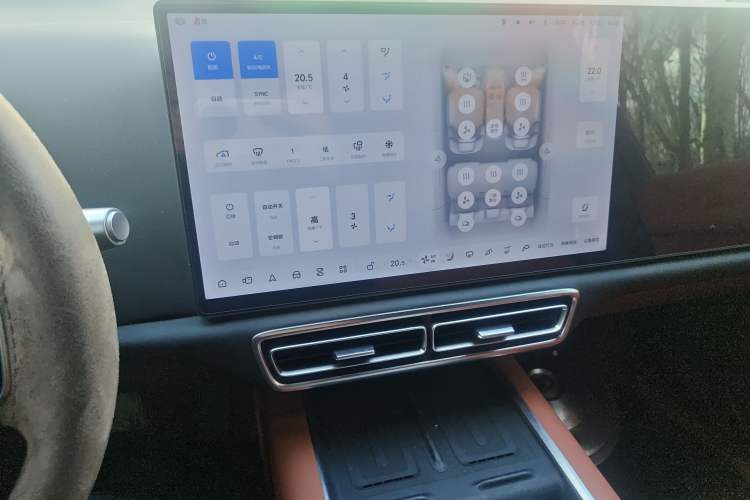 Used Li Auto L6 2024 Pro Model Audio And AC Panel