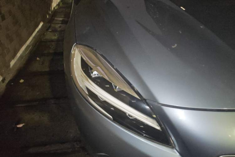 Used Volvo V40 2017 T3 Zhiya Edition Right Front Headlight