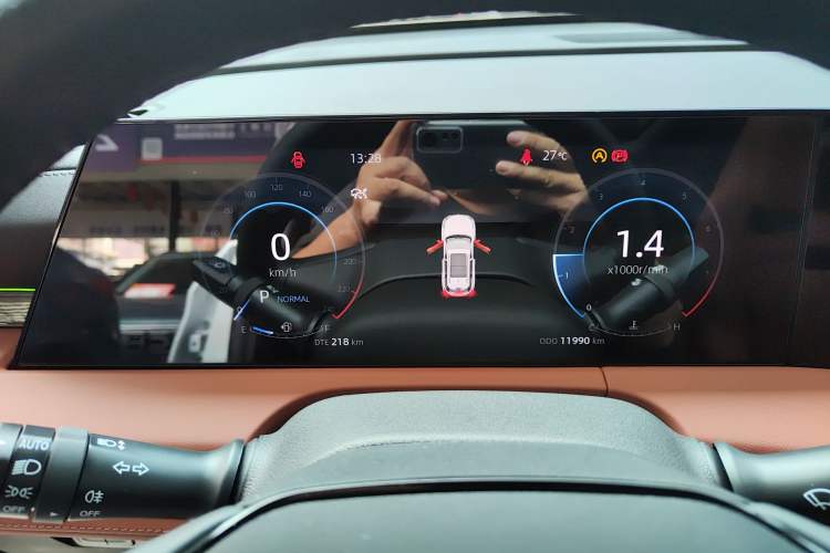 Used Changan CS75 PLUS 2025 Model, 3rd Generation Champion Edition 1.5T Jinghang Version