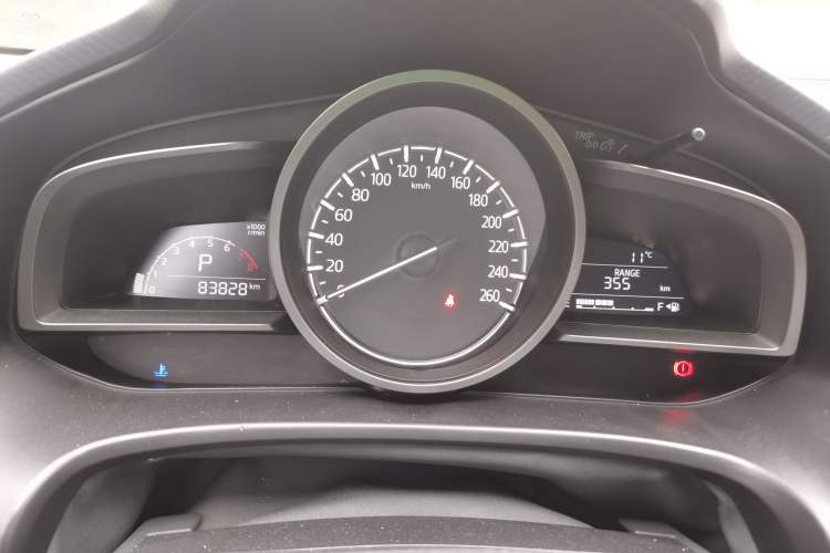 Used Mazda 3 Axela 2019 Cloud-Controlled Version Sedan 1.5L Automatic Comfort Trim China V Standard Instrument Cluster