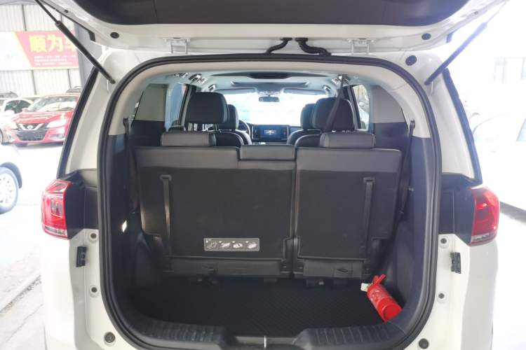 Used GAC Trumpchi M8 2023 Lingxiu Series 390T Deluxe Edition Trunk