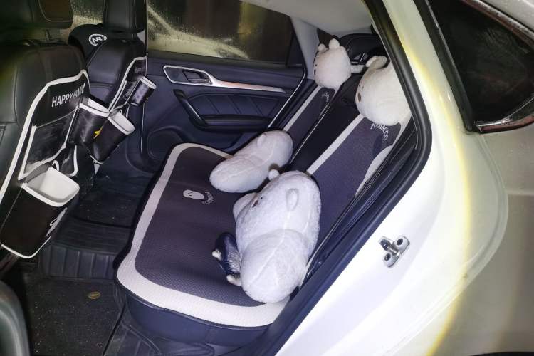 Used MG 6 2017 20T Manual Luxury Smart Connect Version China V Standard