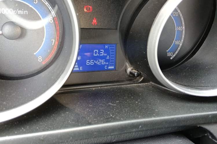 Used CHANGAN KAICHENG Ruixing M70 2019 1.5L Comfort Version 6-Seater China VI Standard Flat Roof Liftback Doors – DAM15KL
