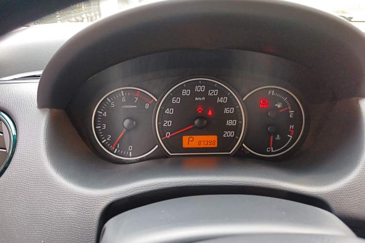 Used Suzuki Swift 2016 1.5L Automatic Fashionable Coolplay Edition