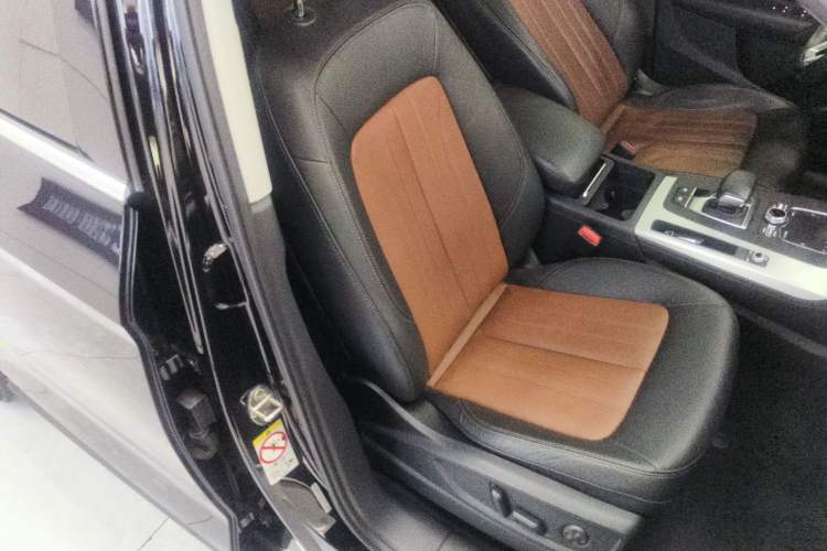 Used Audi Q5L 2020 Updated 40 TFSI Prestige Fashion Edition
