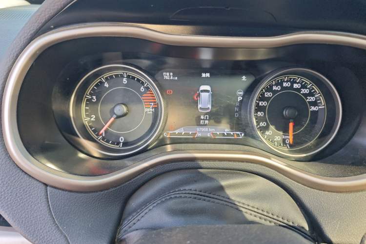 Used Jeep Cherokee 2017 2.0L Superior Edition