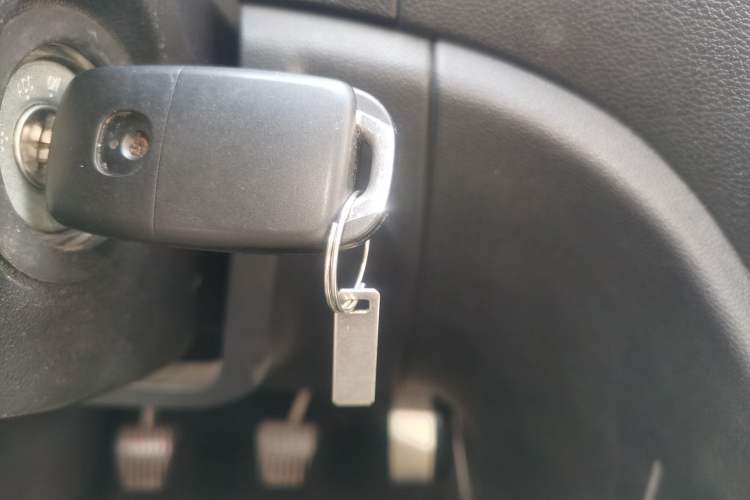 Used Changan CS35 2015 1.6L Manual Luxury Model China IV Standard