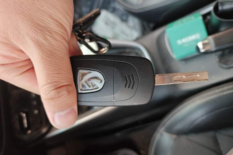 Used Baojun 510 2017 1.5L Manual Fashion Model