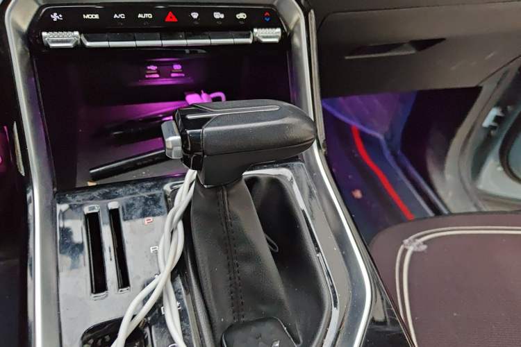 Used Wuling Asta 2021 1.5T CVT Star曜 Edition Gear Lever