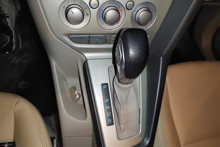 Used Ford Focus 2012 Sedan 1.6L Automatic Comfort Model
