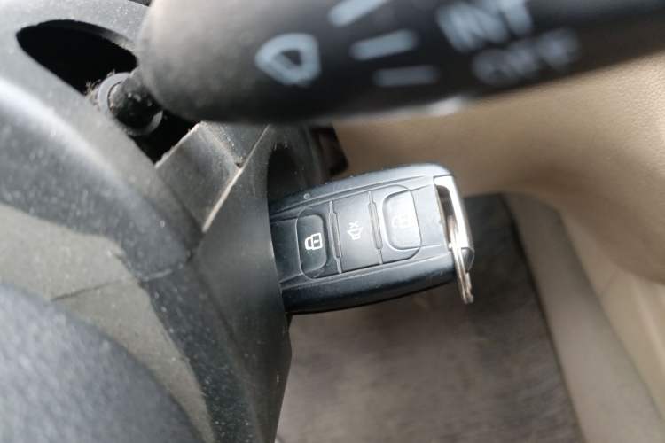 Used Wuling Hongguang 2010 1.4L Luxury Model