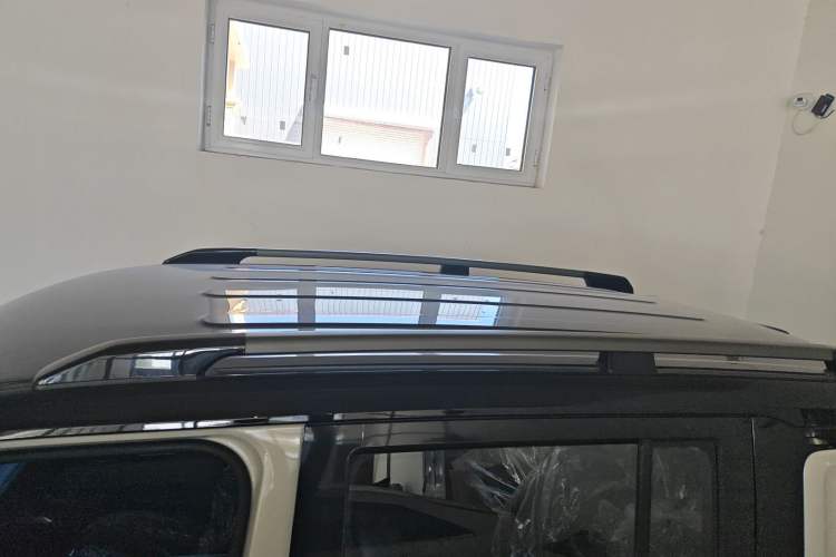 Used Baojun Spark EUV 2026 301km Flagship Edition Roof