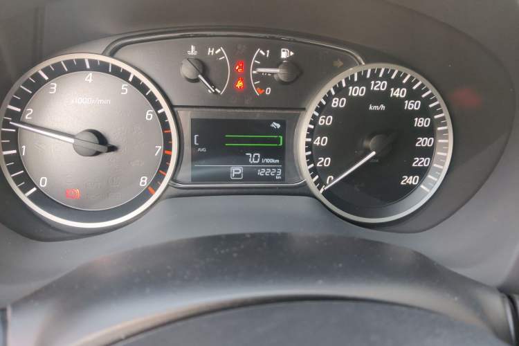 Used Nissan Sylphy 2019 1.6XV CVT Smart Connect Luxury Edition China VI Standard
